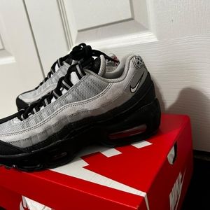 Nike Air Max 95 Premium